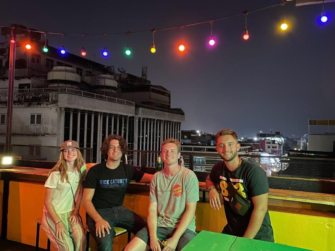 Liberta Hostel Bangkok Extérieur photo