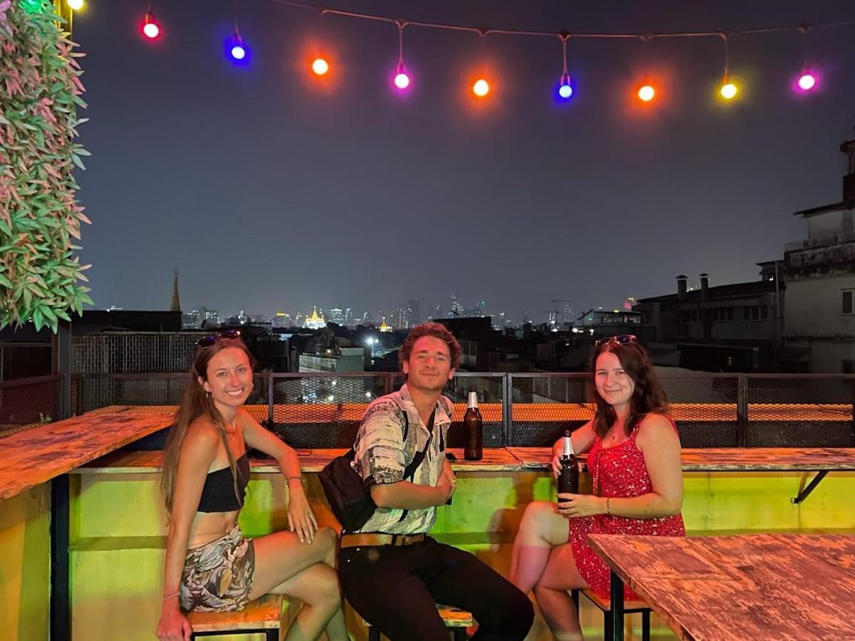 Liberta Hostel Bangkok Extérieur photo